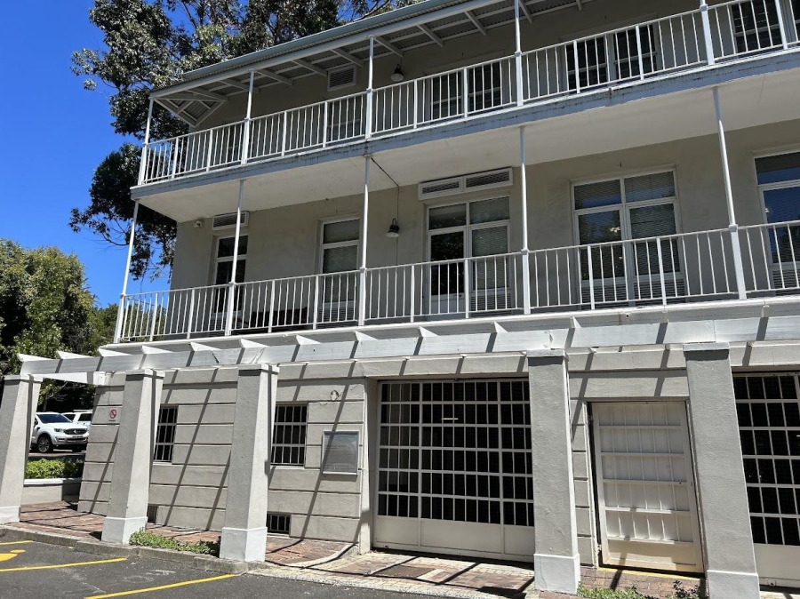 To Let commercial Property for Rent in Rondebosch Western Cape